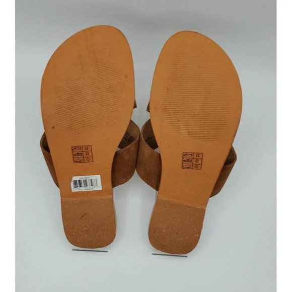 Ariat Women's Unbridled Ava Flat Sandal, Soft Cognac Suede Leather, Size 9 US - Picture 12 of 13